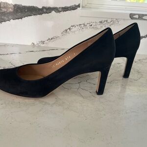 Ferragamo Suede Black Pumps